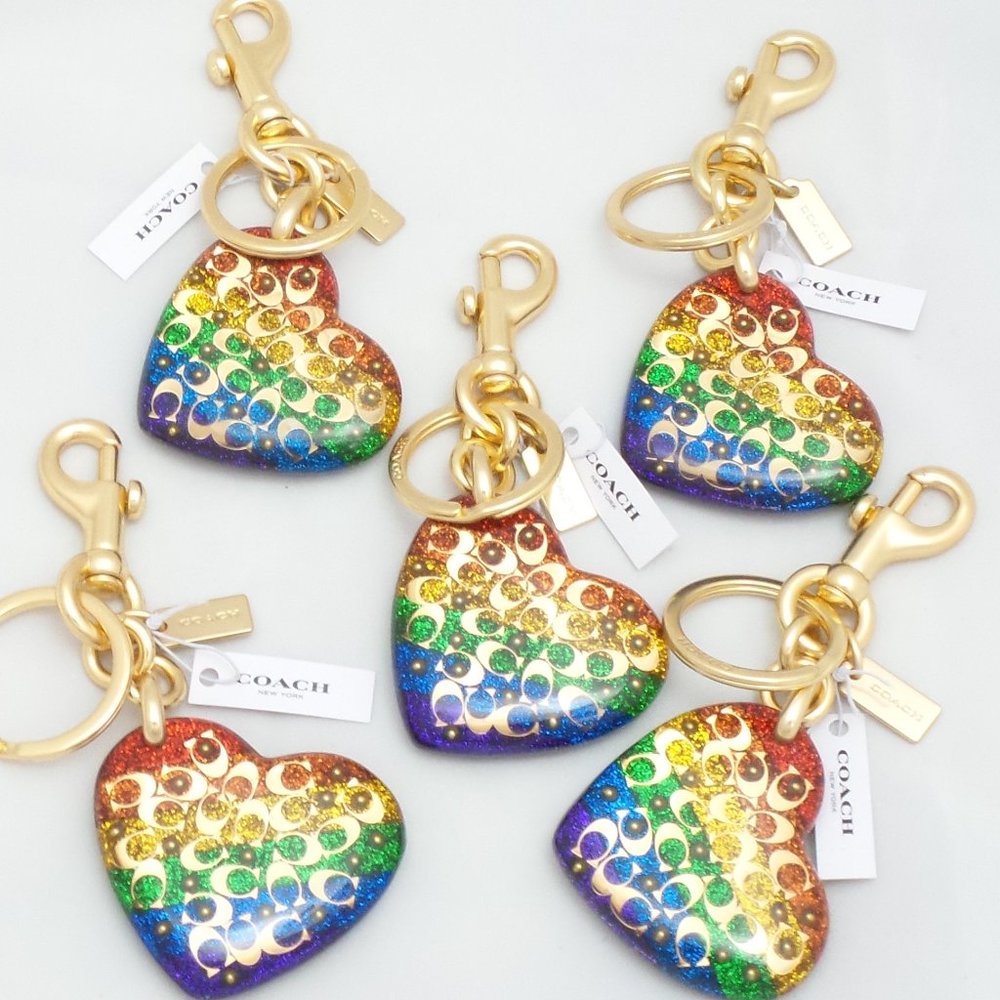 $98 Coach Gold Rainbow Heart Key Chain Bag Charm - Picture 6 of 6